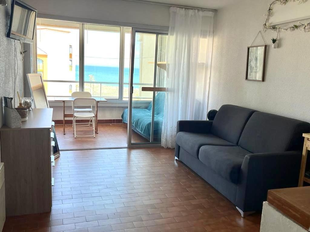 Apartment Bright With Sea View